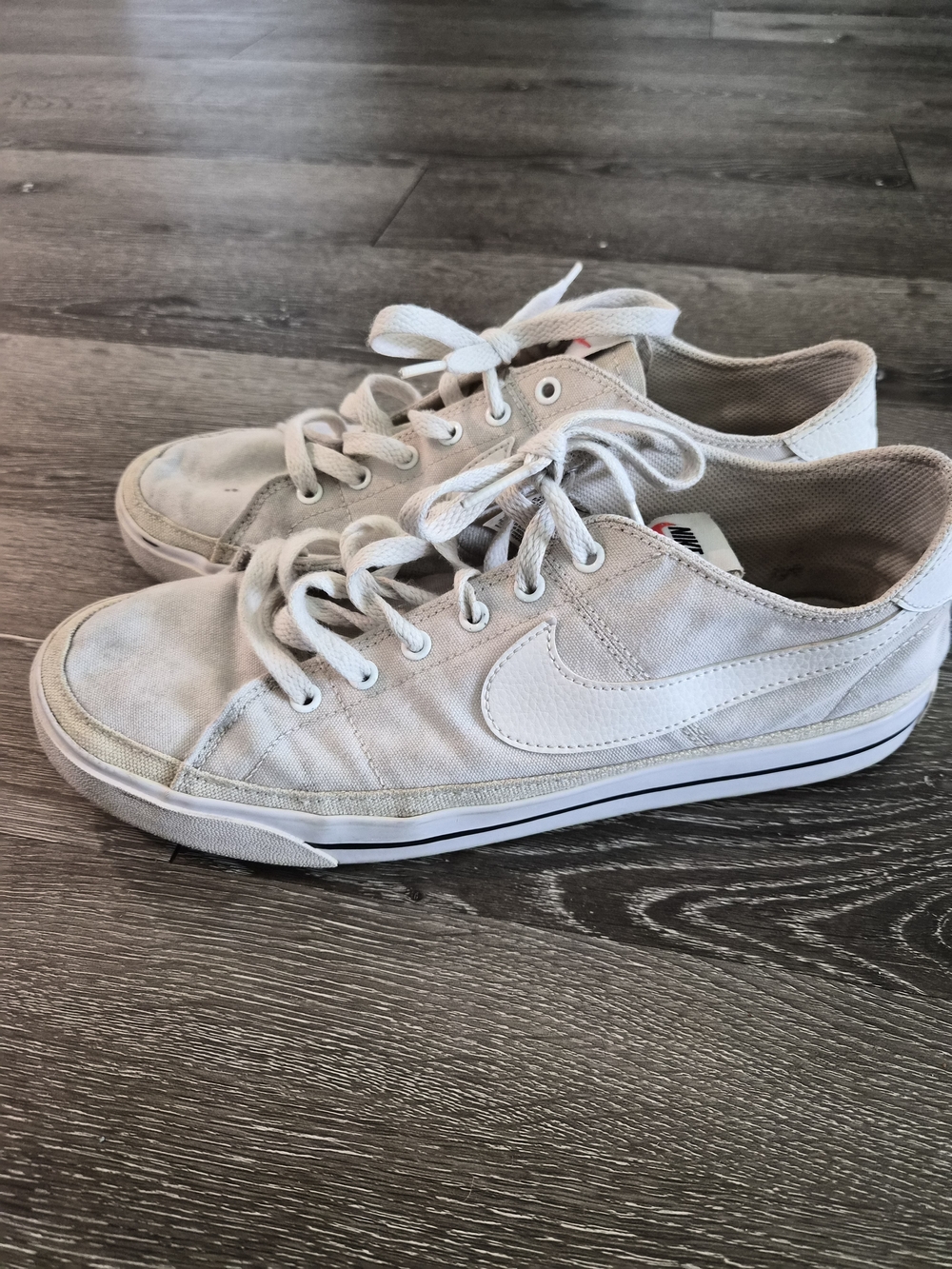 Nike Court Legacy Canvas – Gym to Office Essential – Size 9.5